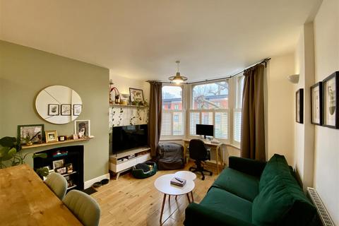 1 bedroom flat to rent, Goldhawk Road, London, W6