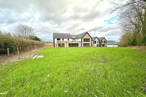 4 bedroom detached house for sale, Lovers Walk, Ross-On-Wye HR9