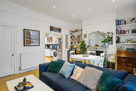 2 bedroom maisonette for sale, Devonia Road, London, N1