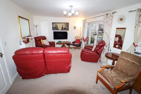 4 bedroom detached house for sale, Selsmore Avenue, Hayling Island