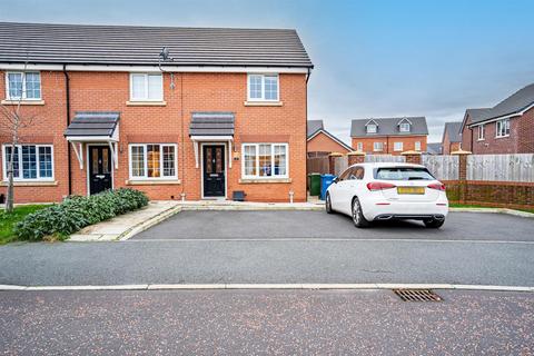 2 bedroom end of terrace house for sale, Northacre Close, Lowton, Warrington