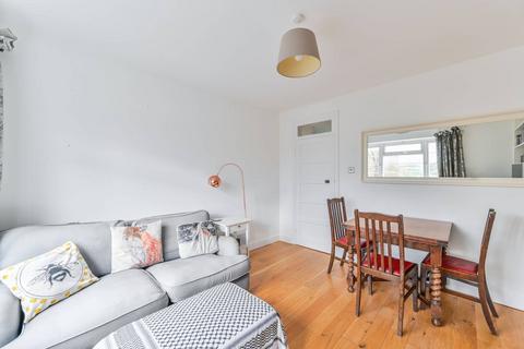 2 bedroom flat for sale, Lansdowne Way, Stockwell, London, SW8