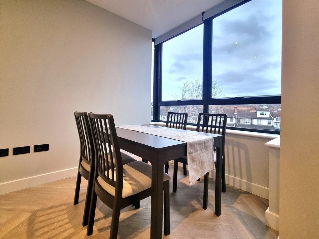 Apartment in Orpington - View 5
