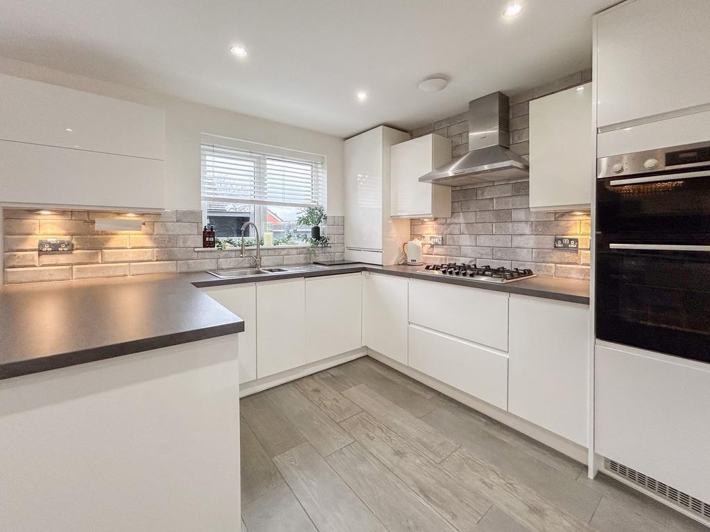 Kitchen/Dinning Room