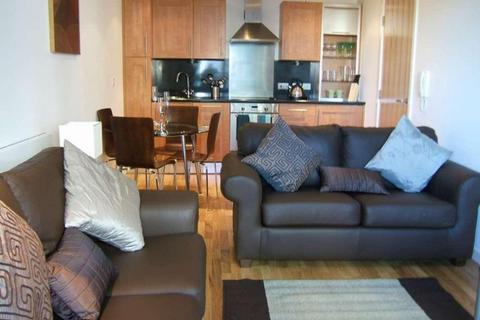 2 bedroom flat to rent, East Street, Leeds, UK, LS9