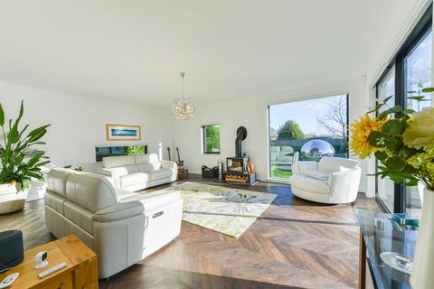 4 bedroom detached house for sale, Burgess Fields, Lenham Heath