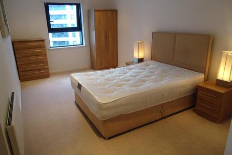 1 bedroom flat to rent, Marsh Lane, Leeds, UK, LS9