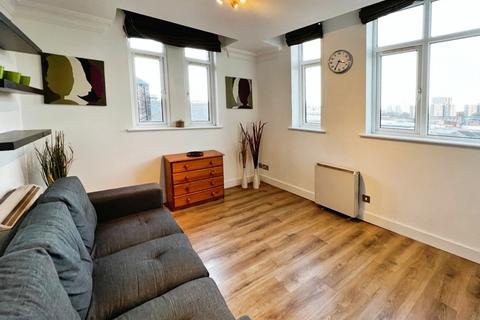 2 bedroom flat to rent, Melbourne Street, Leeds, West Yorkshire, UK, LS2