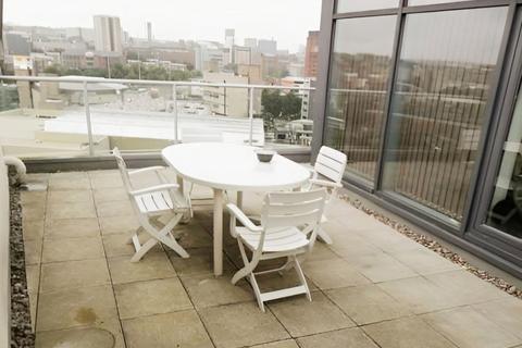 2 bedroom flat to rent, Gotts Road, Leeds, West Yorkshire, LS12