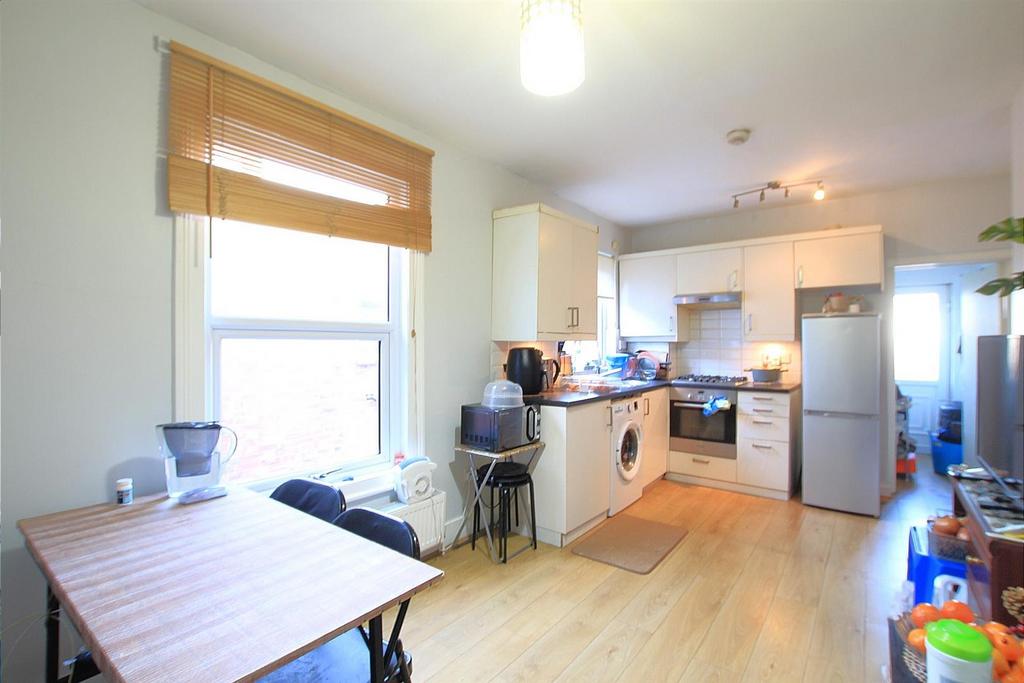 Open Plan Kitchen/ Reception Room