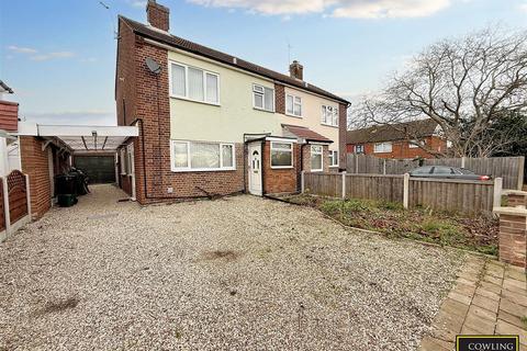 3 bedroom semi-detached house for sale, Elder Avenue, Wickford