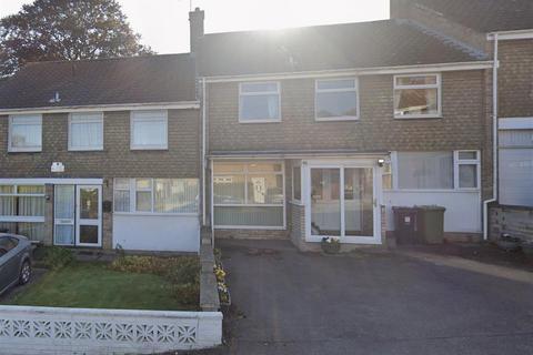 1 bedroom terraced house to rent, The Park, Kingswood