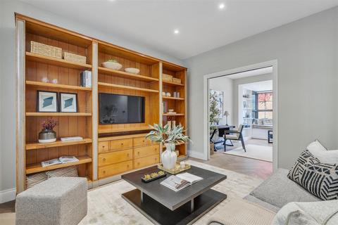 38 Rawlings Street, London, SW3 2LS