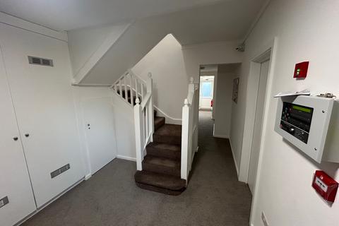 undefined, Oakington Avenue, Wembley HA9