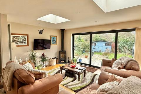 3 bedroom detached house for sale, Firmount Close, Everton, Lymington, Hampshire, SO41