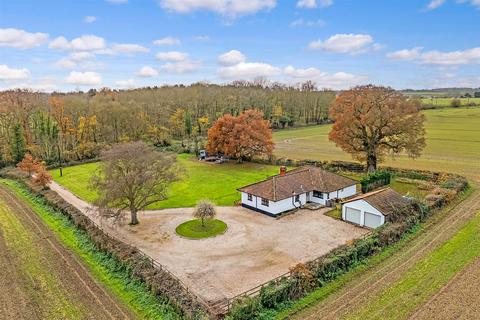 4 bedroom detached bungalow for sale, Main Road, Howe Street, Chelmsford