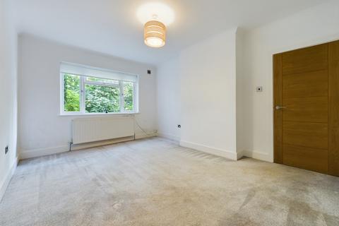 2 bedroom maisonette to rent, Mill Place,  Chislehurst, BR7