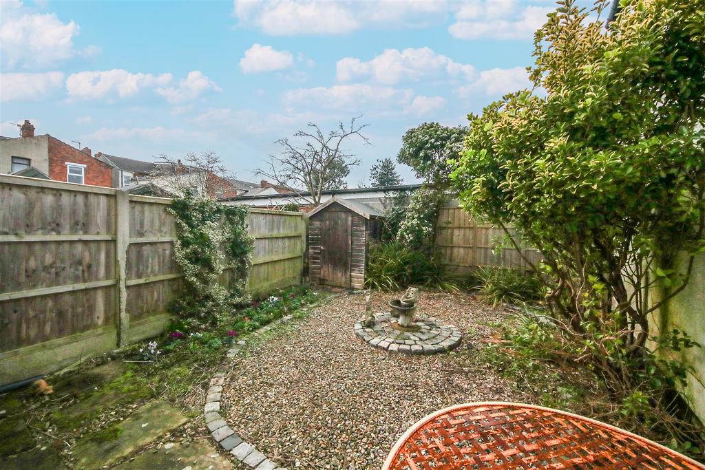 Courtyard Garden