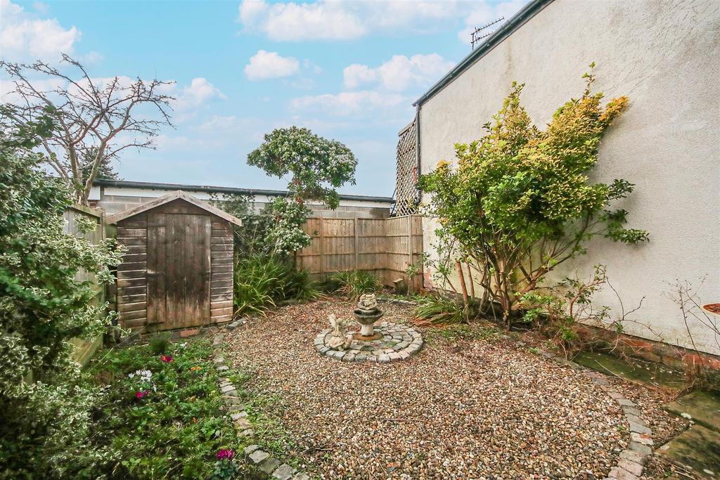 Courtyard Garden