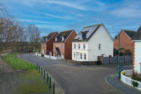 6 bedroom detached house for sale, Hampton Hargate PE7