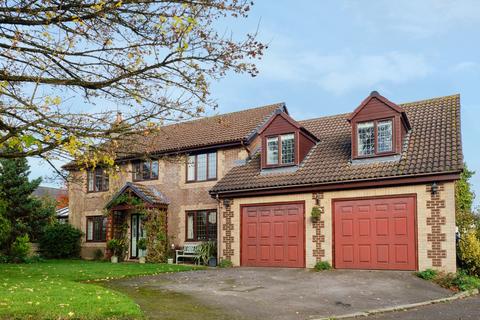 5 bedroom detached house for sale, Amberley Way, Wickwar, Wotton-Under-Edge, GL12