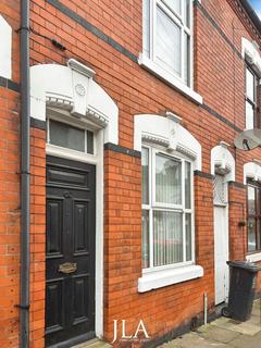 3 bedroom terraced house to rent, Leicester LE2