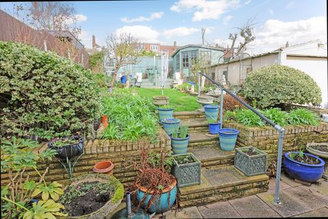 2 bedroom bungalow for sale, Western Road, Waltham Abbey EN9