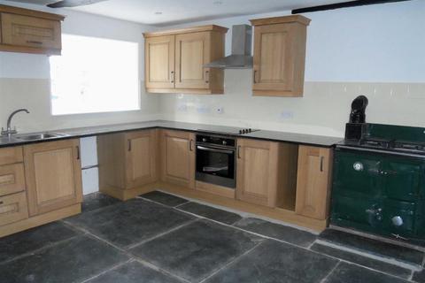 4 bedroom terraced house to rent, Egloskerry