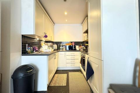 1 bedroom flat to rent, Longbridge Road, Barking