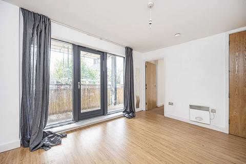 1 bedroom flat to rent, Woodmill Road, Clapton, London, E5