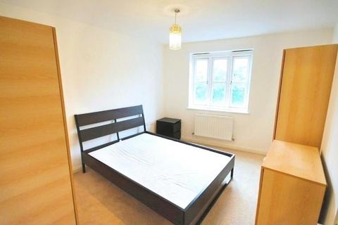 2 bedroom ground floor flat for sale, Stanley Road, Harrow HA2