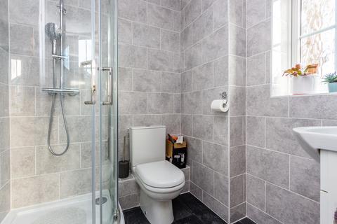 34 Betjeman Close, Higham Ferrers, Rushden, NN10 8NR