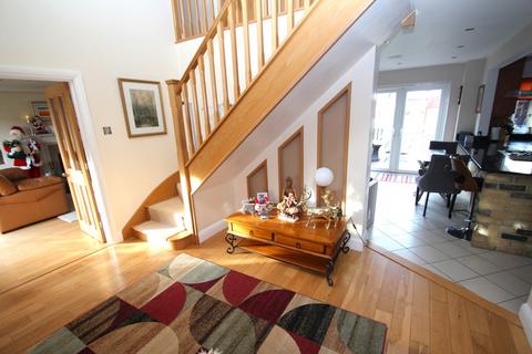 4 bedroom detached house for sale, Maldon Road, Tiptree