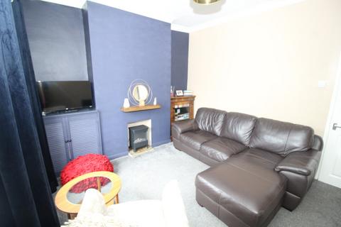 2 bedroom terraced house for sale, Cemetery Road, Normanton