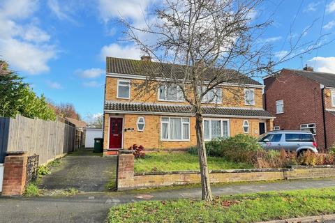 3 bedroom semi-detached house for sale, Farmer Ward Road, Kenilworth