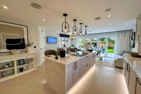 5 bedroom detached house for sale, Over CB24