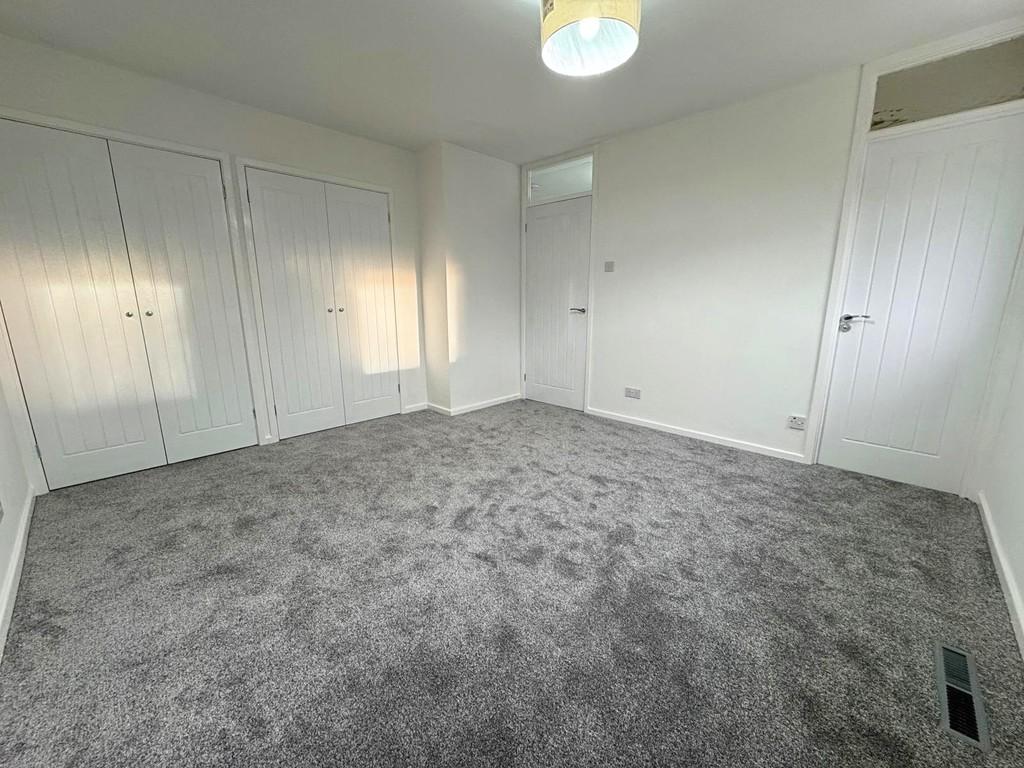 Bed 1 to wardrobes and En-suite