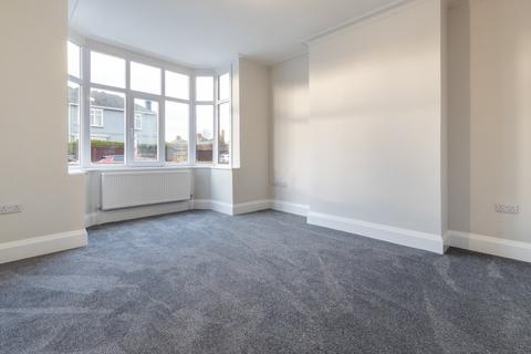 33 Carr Lane, Cleethorpes, DN35 7RZ