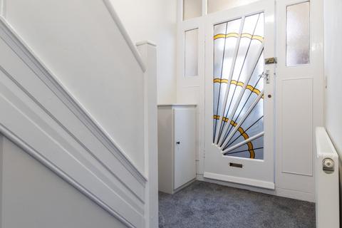 33 Carr Lane, Cleethorpes, DN35 7RZ