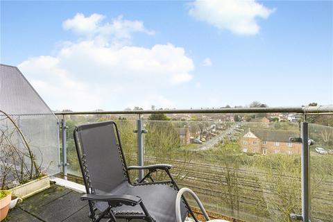 2 bedroom flat to rent, Monument Court, Woolners Way, Stevenage, Hertfordshire, SG1