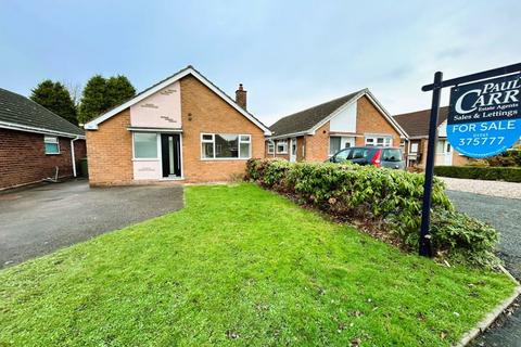 2 bedroom detached bungalow for sale, Deakin Avenue, Brownhills, Walsall WS8 7QA