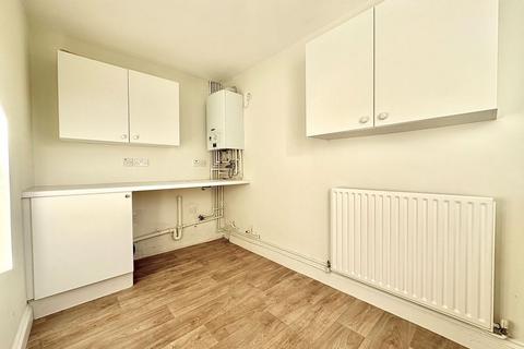 2 bedroom apartment to rent, Lock Lane, Chichester