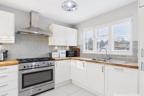 4 bedroom detached house for sale, Sunnybank - No Onward Chain - Garden Room with Shower & Kitchenette