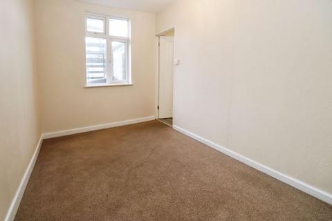 2 bedroom flat for sale, New Street, Brightlingsea, CO7