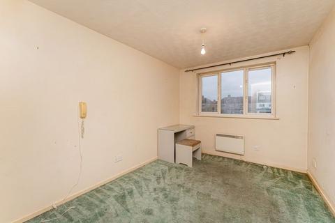 1 bedroom flat for sale, Bradley Road, Enfield