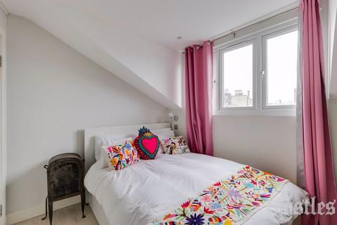 1 bedroom apartment for sale, Lower Clapton Road, London