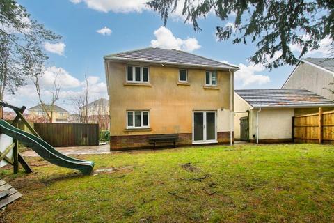 4 Clos Bronwydd, Ebbw Vale, NP23 5NG
