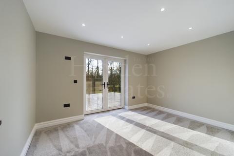 The Cottage Button Oak, Kinlet, Bewdley, DY12 3AG