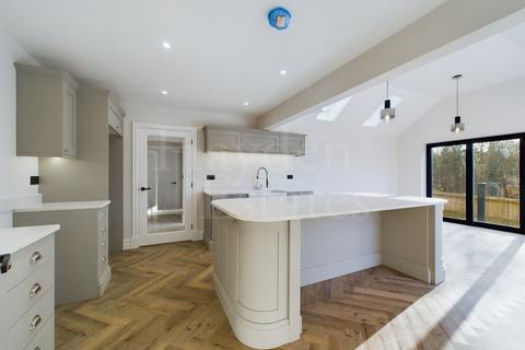 The Cottage Button Oak, Kinlet, Bewdley, DY12 3AG