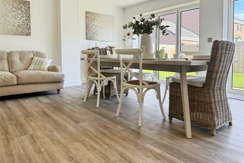 4 bedroom detached house for sale, Thistle Close, Barlestone CV13